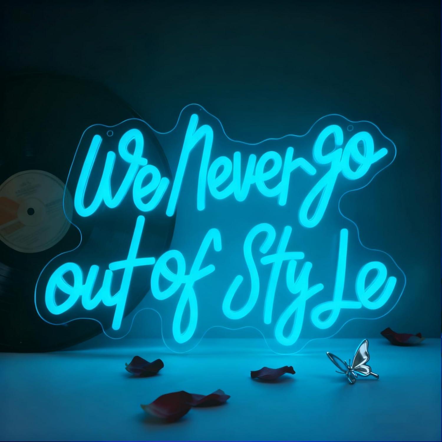 Letrero de Neón 'We Never Go O - Neon Sign Party reseña y precio